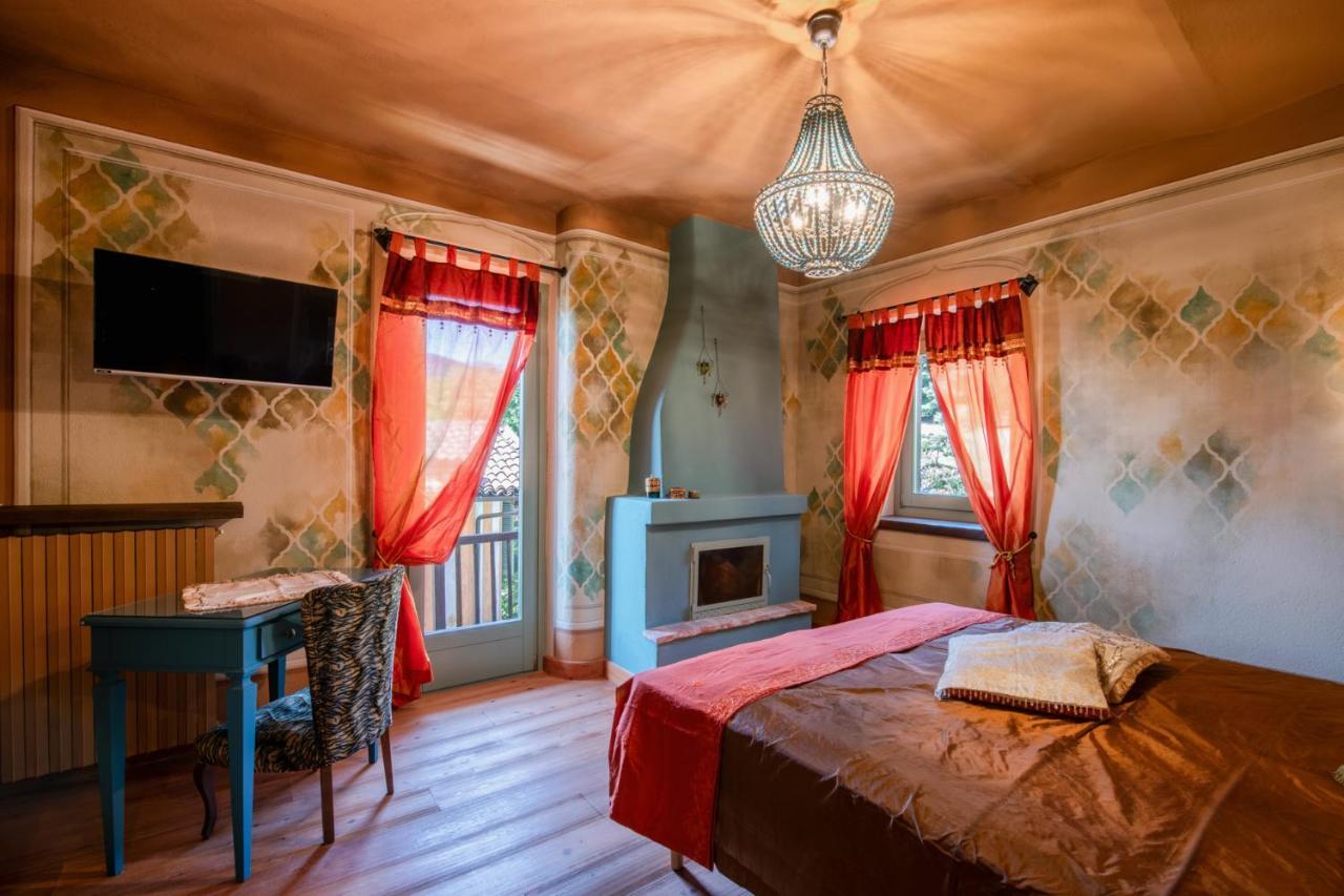 Segnavento -Rooms And Suites- Manta 外观 照片